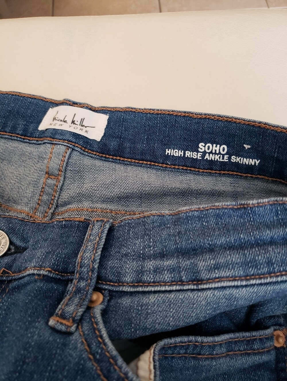 Nicole Miller New York SOHO Women's Skinny Jeans in Midwash Blue Size 8 - Picture 7 of 8